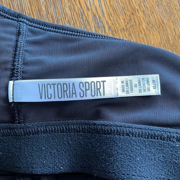 Victoria Secret Sport Bra size xs black straps cross in back - Picture 6 of 15